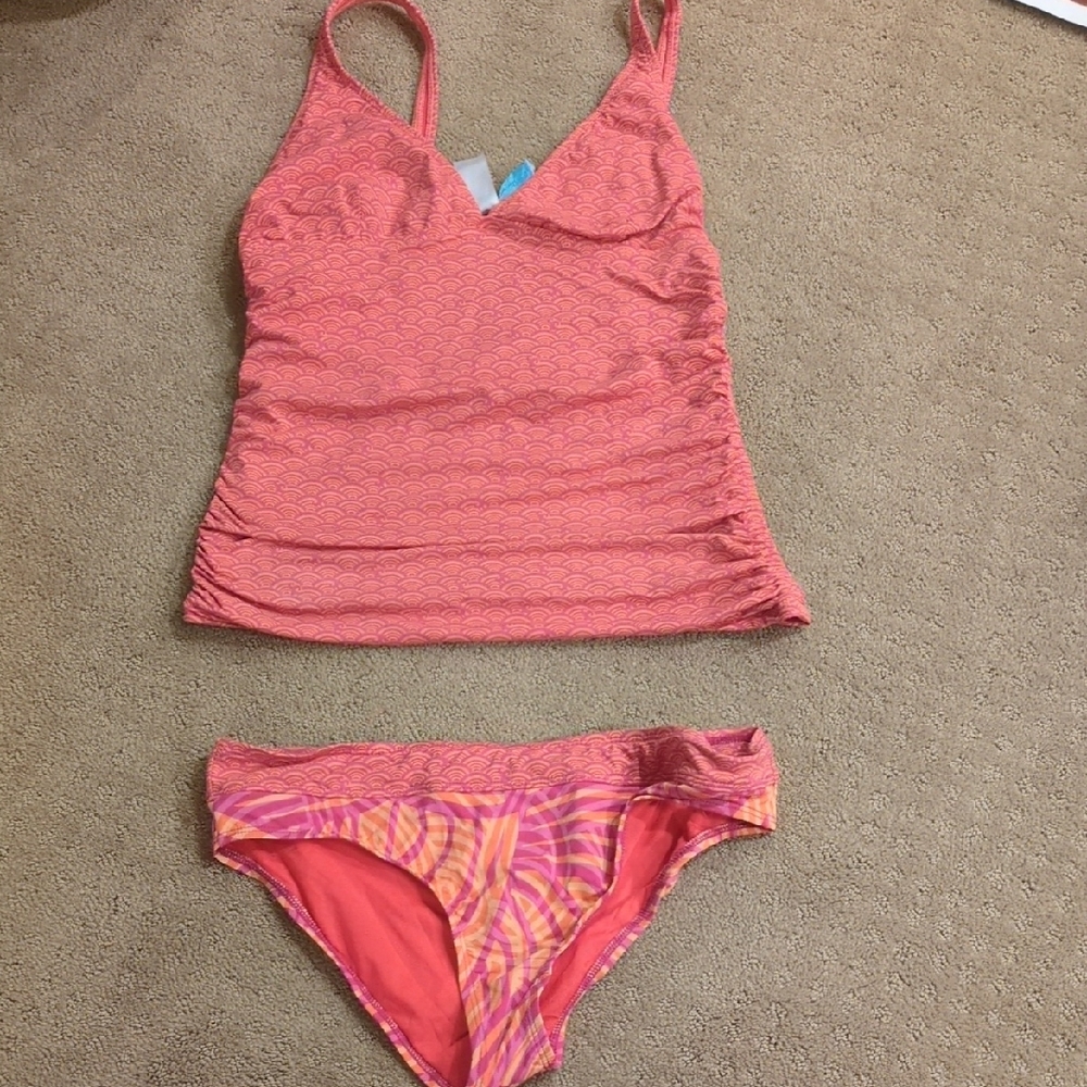 Title Nine Coral and Peach Swimsuit Set